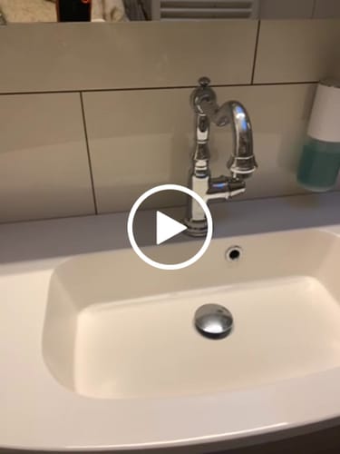 Customer video review of NEU: Handgemachte Seifenschale aus Beton