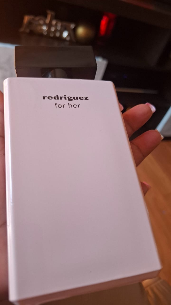Customer photo review of Redriguez for her 100ml