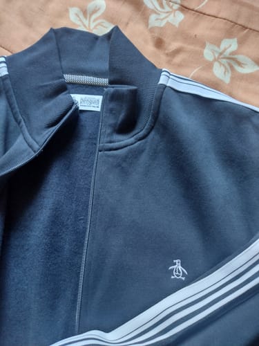 Customer photo review of Chamarra Tape Track