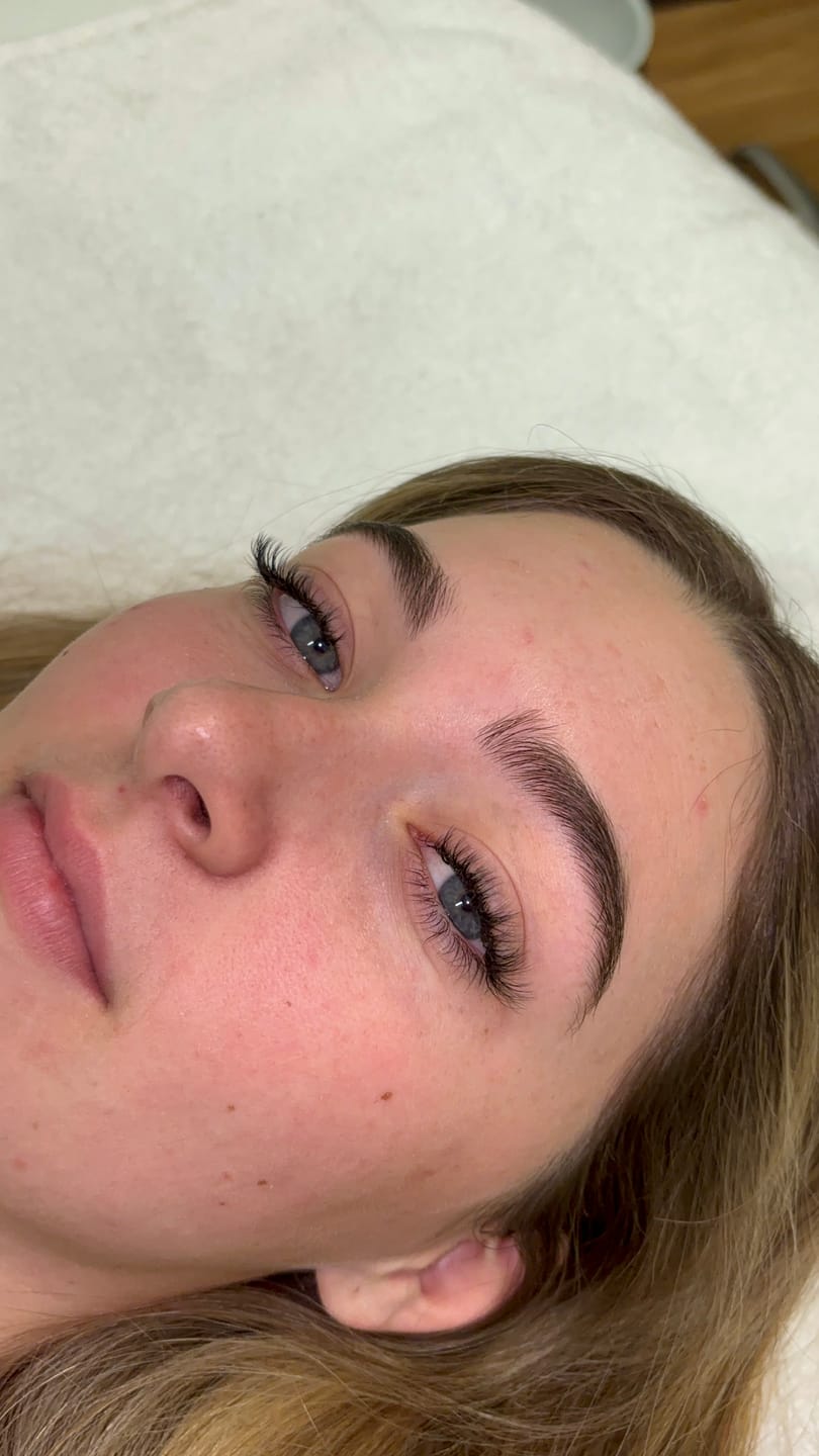 Customer photo review of Classic Lash Extensions 0.15mm