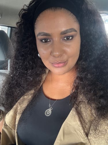 Customer photo review of Clearance faulty wigs: 12a Jerry headband wig 24”