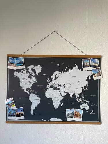 Customer photo review of Die magnetische Weltkarte - inkl. Magnet Pins