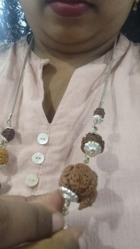 Customer photo review of 1-14 MUKHI RUDRAKSHA MALA - SIDDHA MALA (NEPALI BEADS)