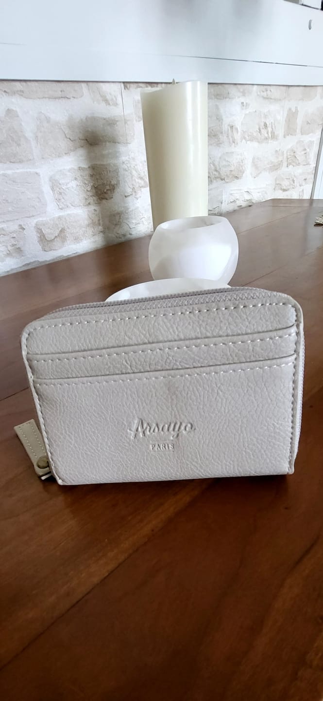 Customer photo review of Le portemonnaie Original - Végane et Résistant