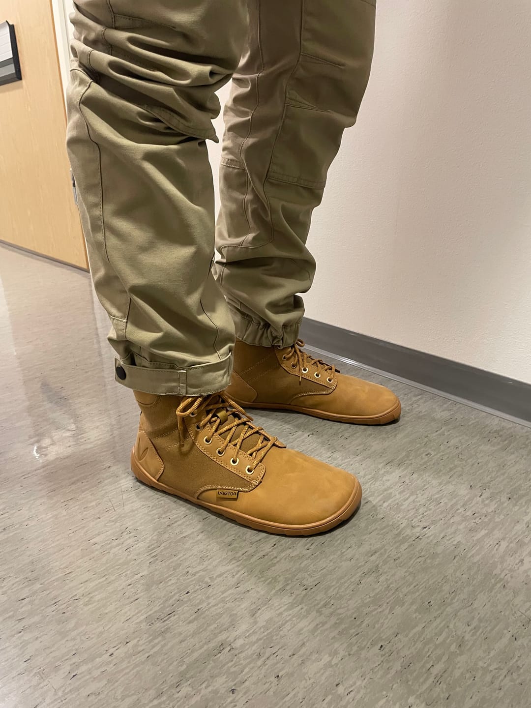 Customer photo review of Vaistoa Hurmos -paljasjalkamaiharit