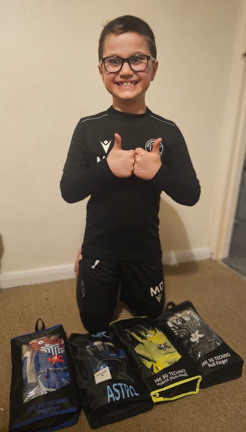 Customer photo review of 3G Techno AstroTurf Roll Finger
