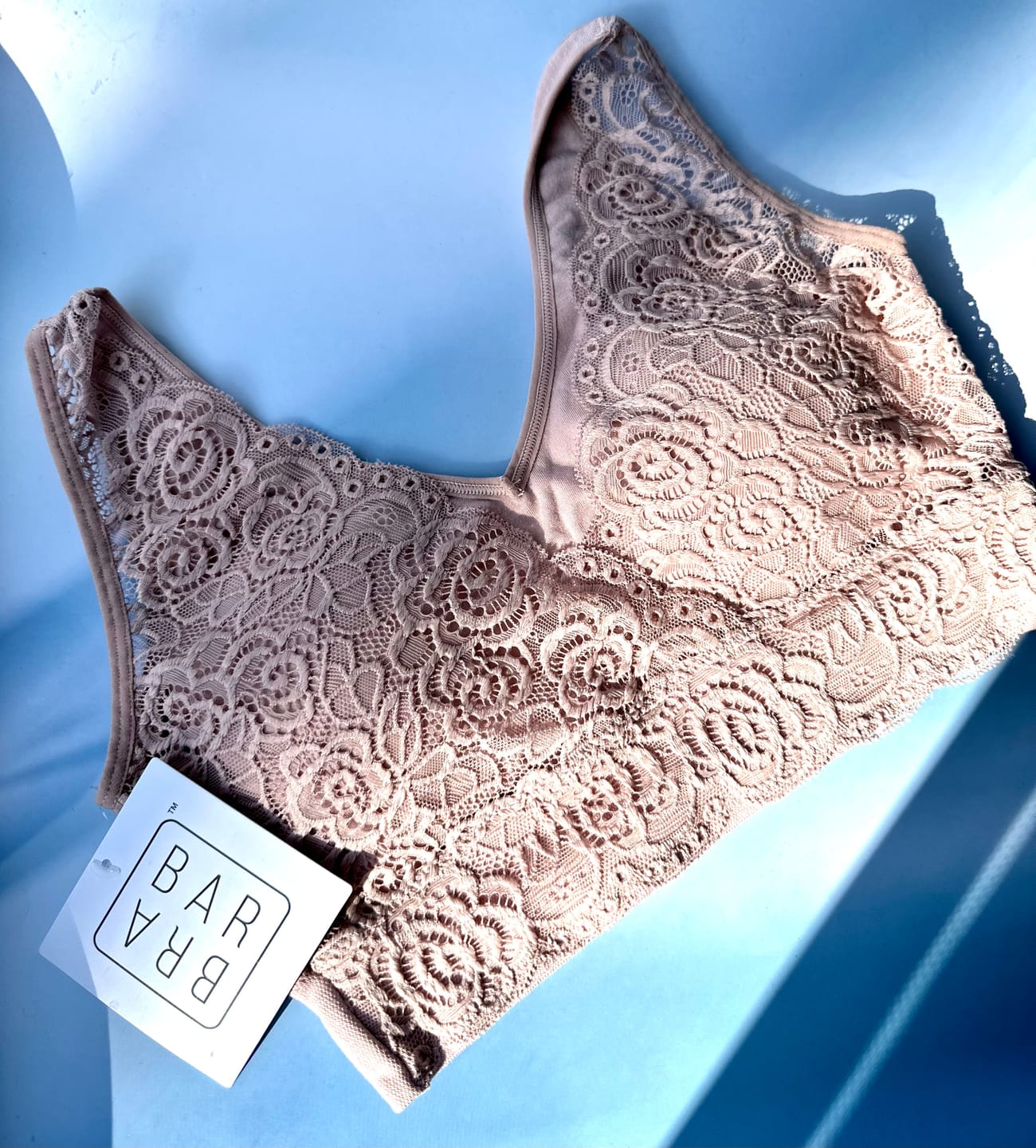 Customer photo review of SOFT V LACE BRALETTE