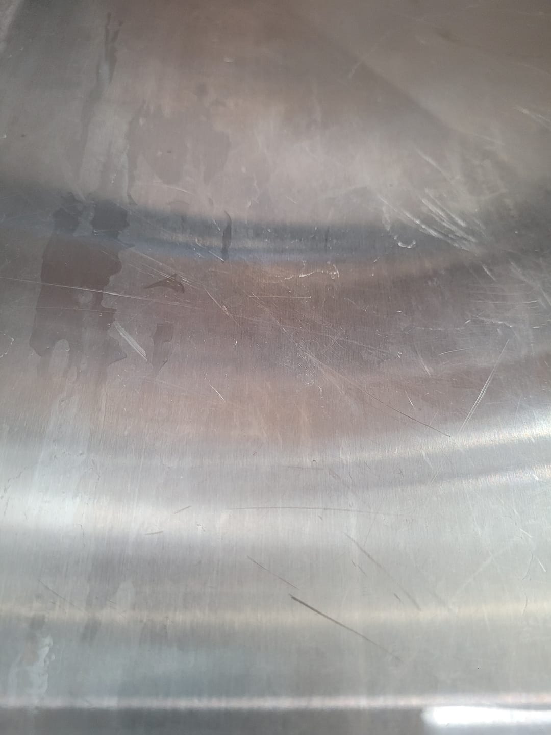 Customer photo review of 31" Stainless Steel Undermount Kitchen Sink - Single Bowl - Center Drain (5S31b-10)