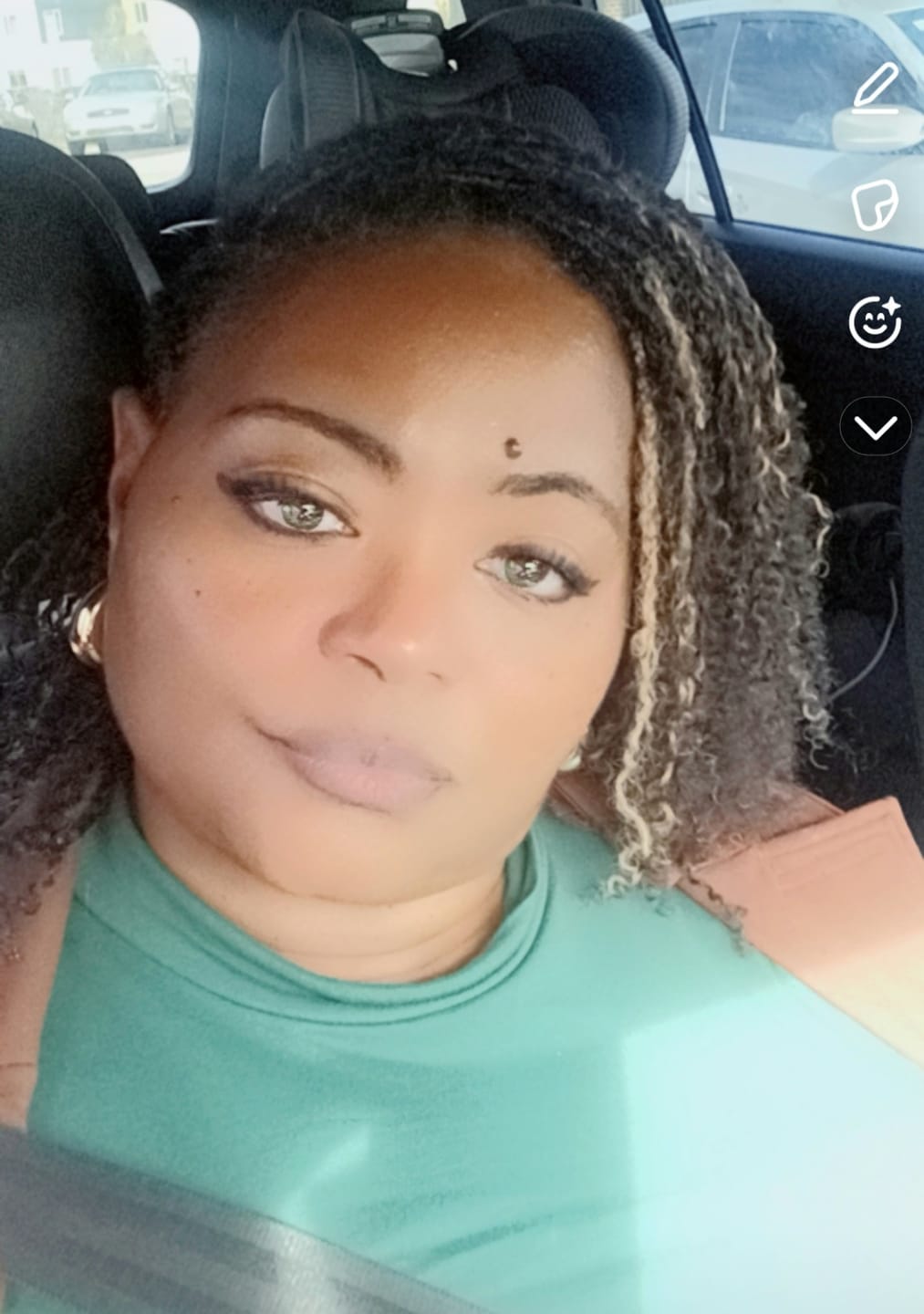 Customer photo review of Afro Kinky Curly Bulk Hair Extensions for Braiding