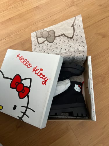 Customer photo review of HK Black Vines