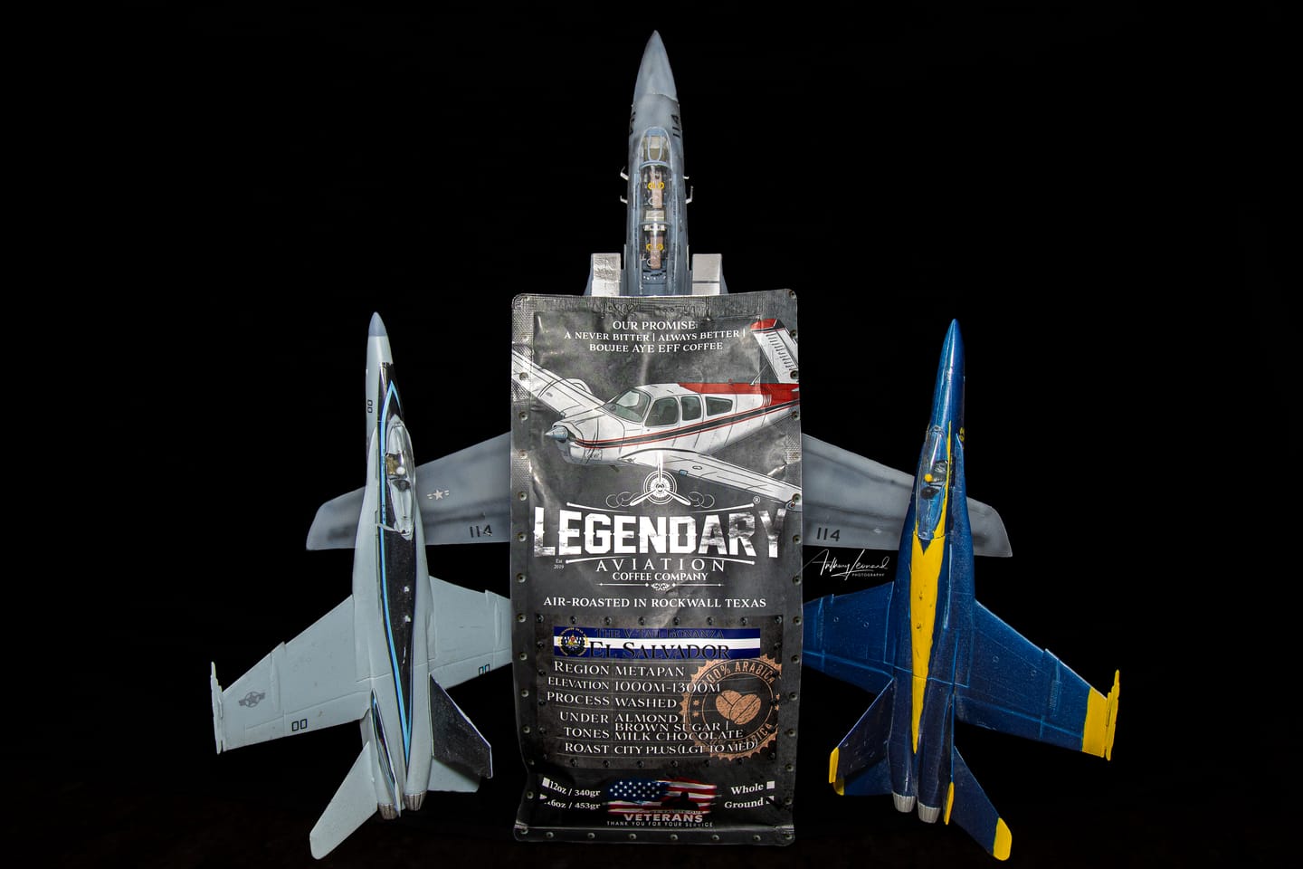 Customer photo review of V-Tail Bonanza | El Salvador - Best Seller