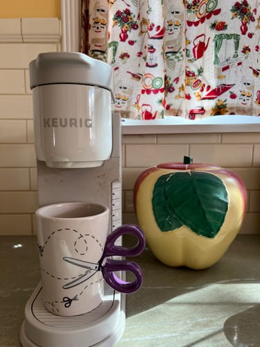 Customer photo review of Purple Scissor Sewing Mug