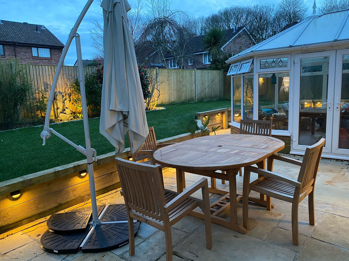 Customer photo review of Ex Display Teak Garden Table 120-170cm Extending Round to Oval Teak Table