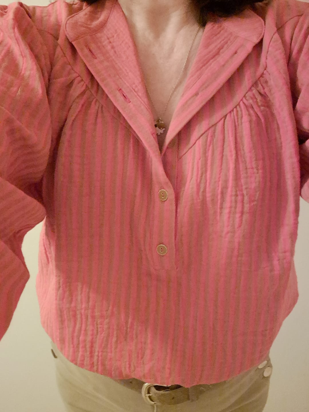 Customer photo review of Blouse Thémis - double gaze de coton rayé corail/camel