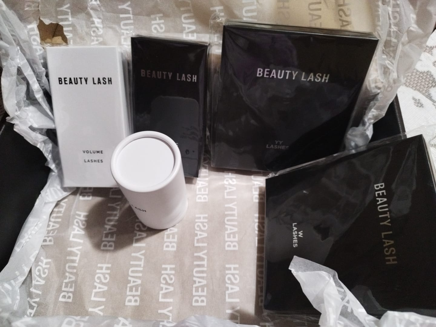 Customer photo review of Mixed Volume Lashes