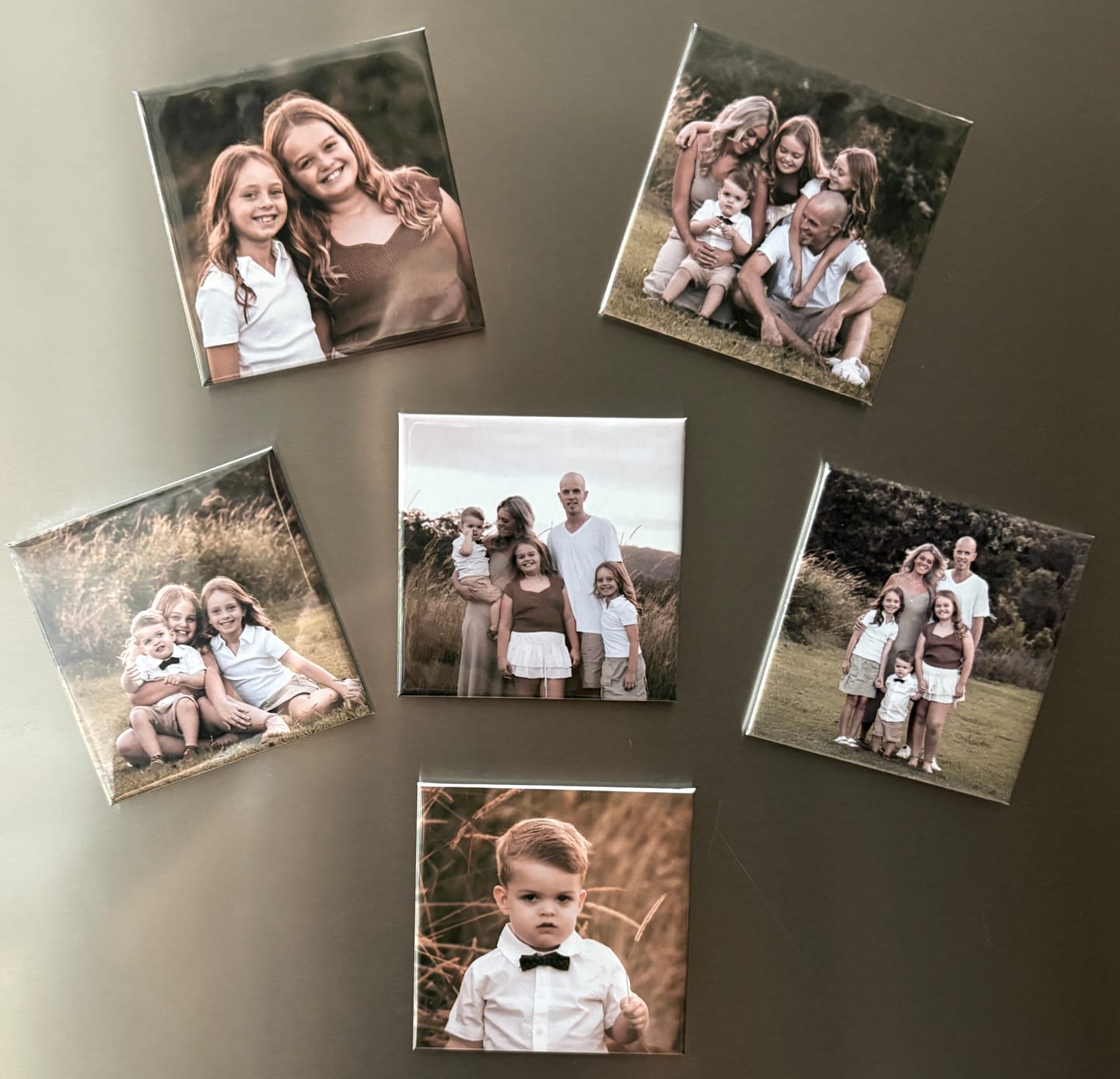 Customer photo review of 63.5x63.5MM（2.5"x2.5"） Magnets Machine Kit With Cutter And 1000 sets of Materials
