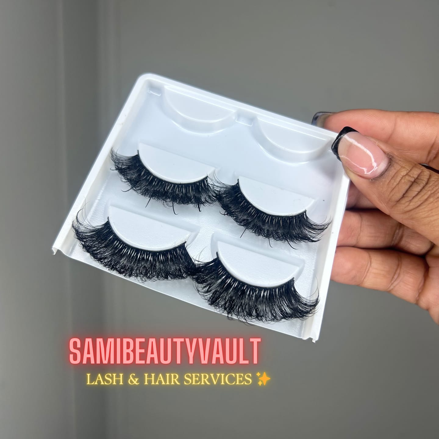 Customer photo review of Self Fanning Lash