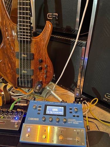 Customer photo review of CFG SonikSphere 5.8GHz High-Fidelity Guitar/Bass Wireless System