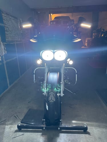 Customer photo review of Color Matched hand guard with LED for Harley Touring & Softails
