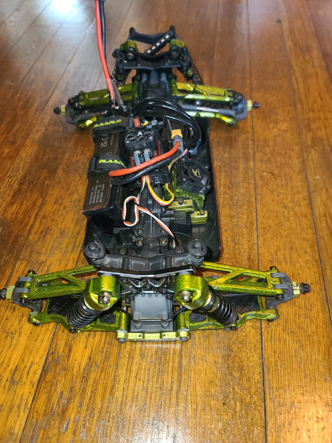 Customer photo review of Steel Pins for Lower Suspension Arm For RZ001 and XTS-F10