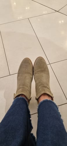 Customer photo review of NELLY KAKI 2238