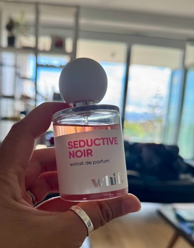 Customer photo review of Seductive Noir