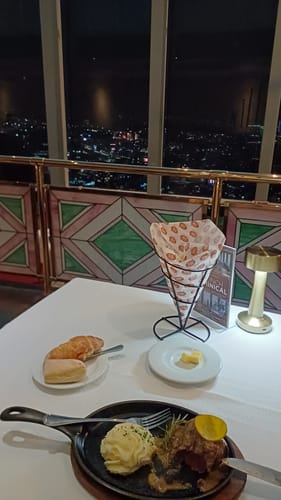 Customer photo review of Menú Golden