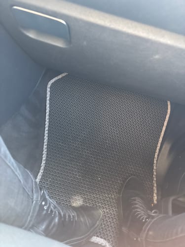 Customer photo review of Dywaniki samochodowe na zamówienie - Przód i tył