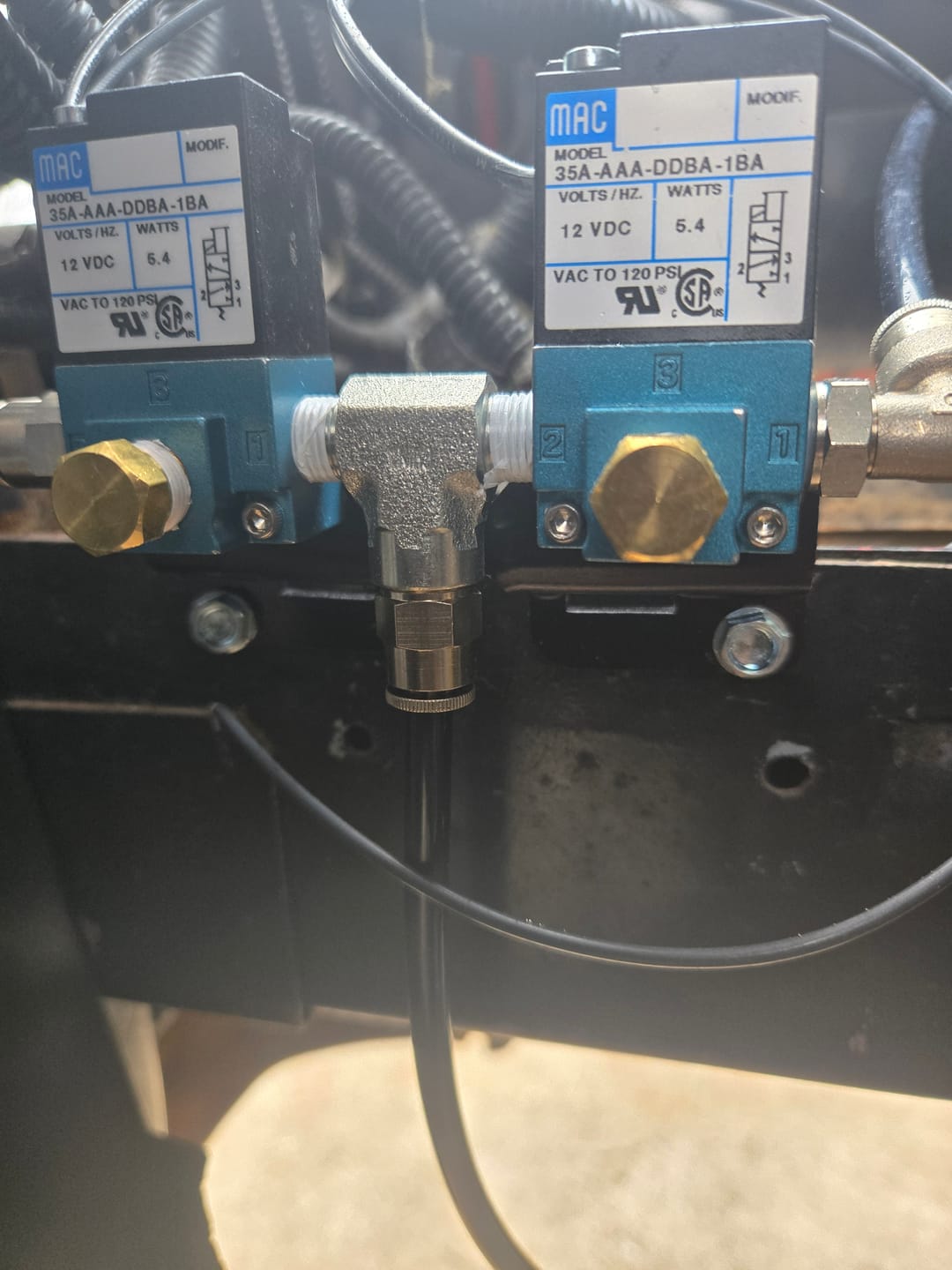 Customer photo review of MAC Valve (Holley CO2 Boost Control Solenoid) Straight Solenoid Mounting Bracket 21-10006