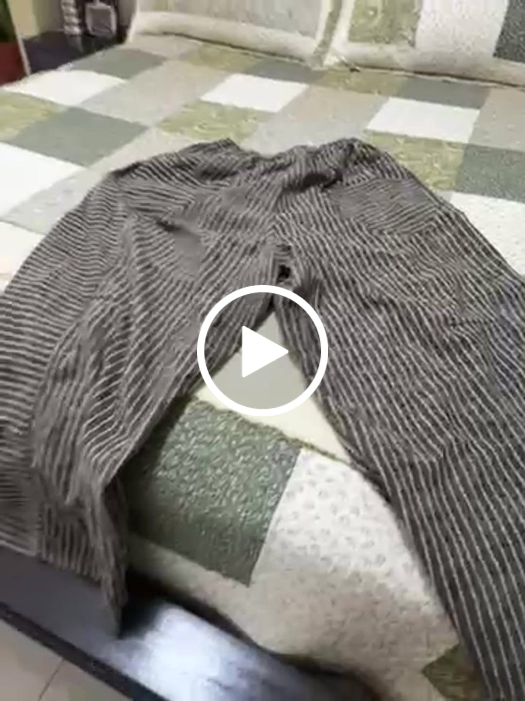 Customer video review of Women Spring Vintage Plaid Linen Straight Pants