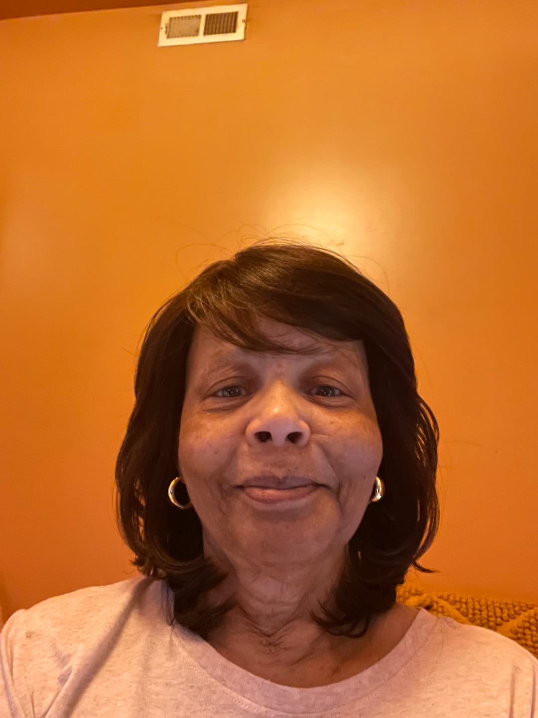 Customer photo review of Bobbi Boss Full Wig - M623 FAGO
