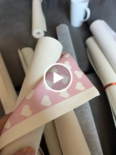 Customer video review of SINTETICO DUNA 0.8 CORAÇÕES COR ROSA COM FUNDO MALHA