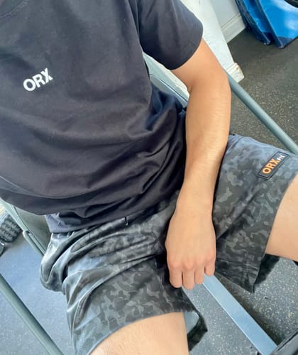 Customer photo review of Shorts Superflex Black Camo