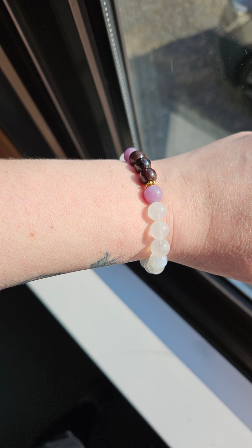 Customer photo review of Bracelet Pierre de Lune Fertilité