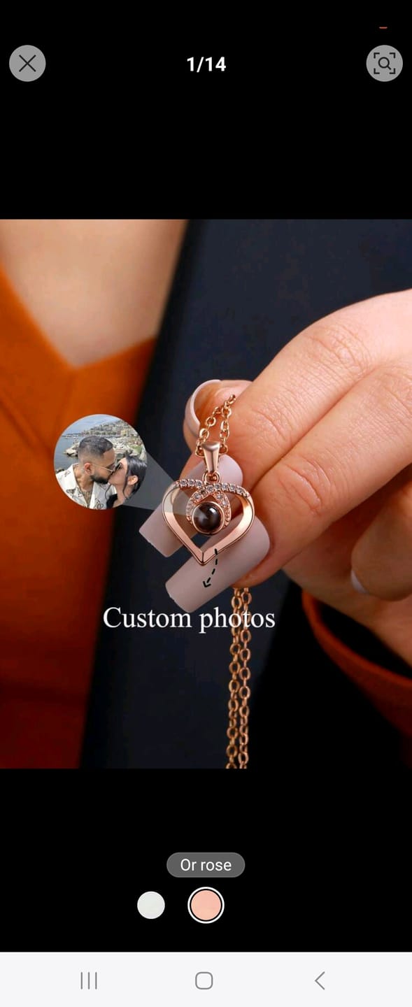 Customer photo review of Hearts Photo Bracelet