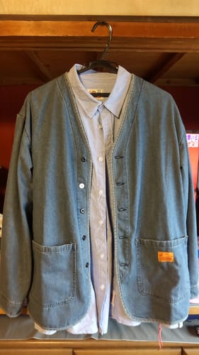 公門 review of 配色ボタン　ノーカラーデニムジャケット image 1 out of 1