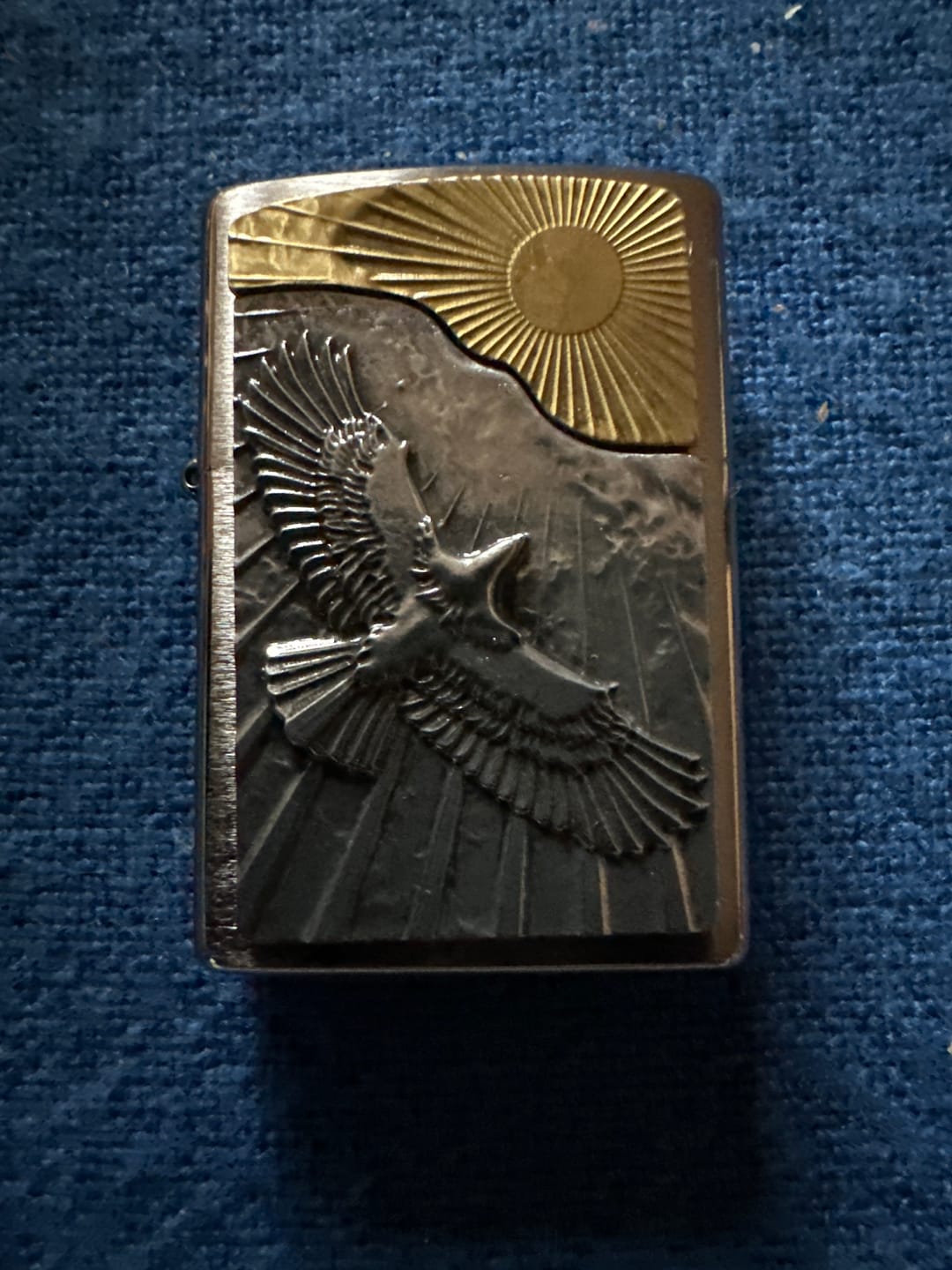 Customer photo review of Zippo Eagle Sun Fly
