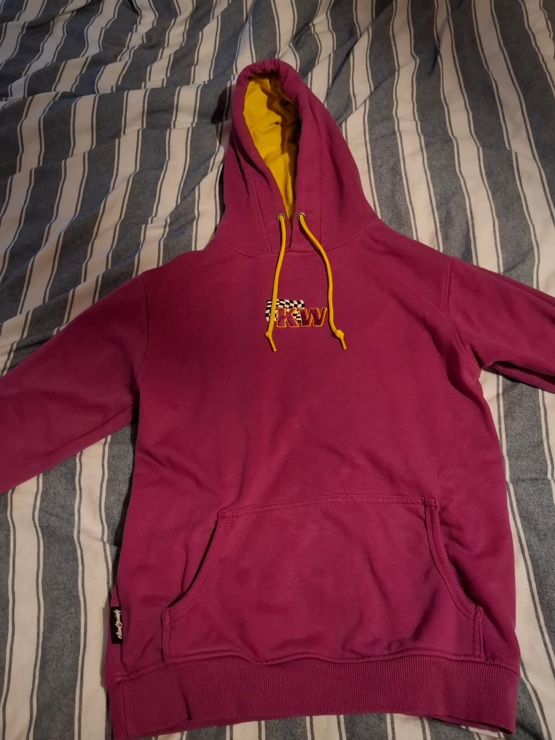 Customer photo review of Street Society "KW Edition 03" Hoodie lila