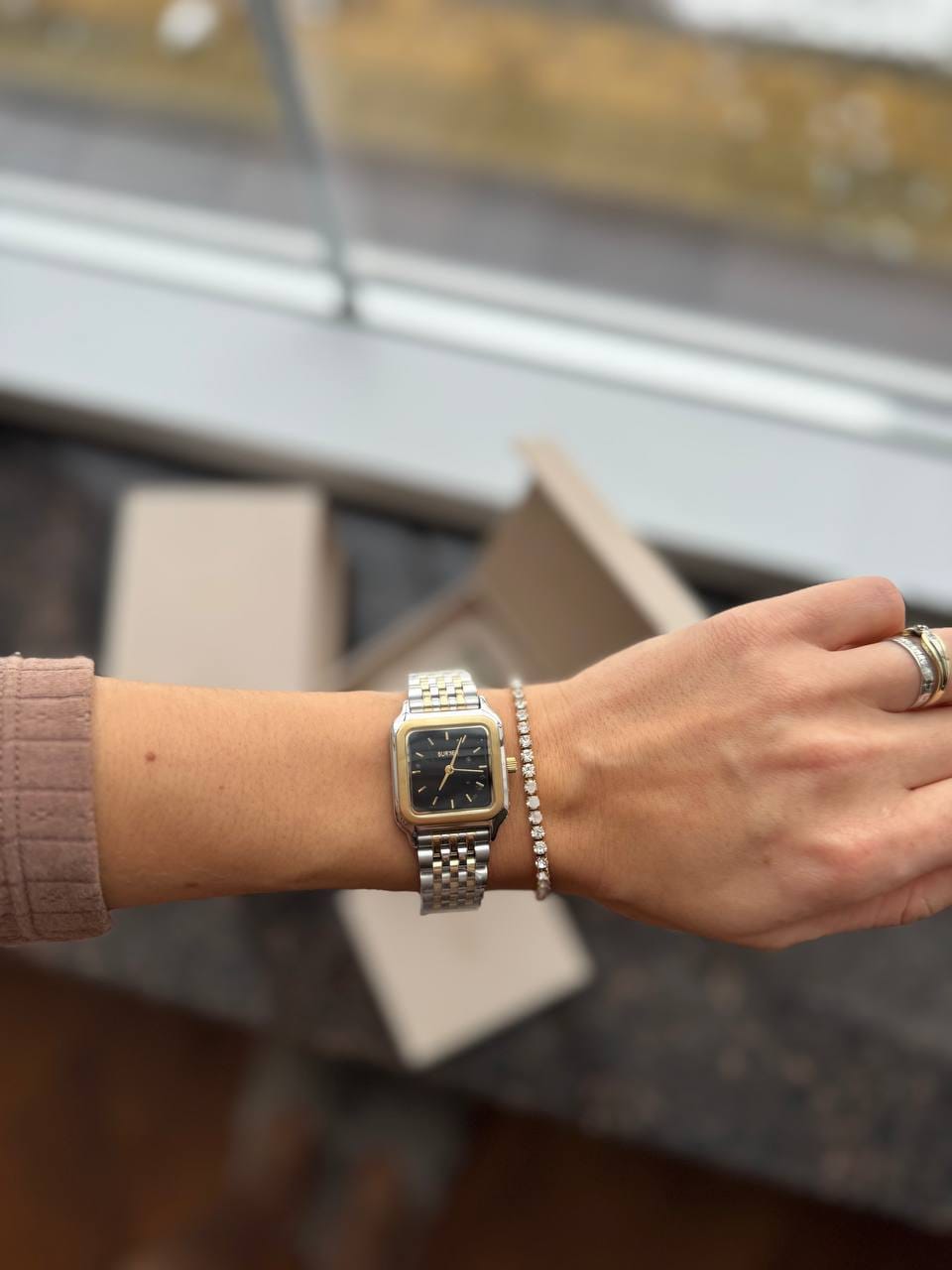 Customer photo review of Macy Black Gold Silver