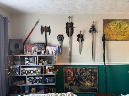 Customer photo review of Gimli's Axe - The Lord of the Rings