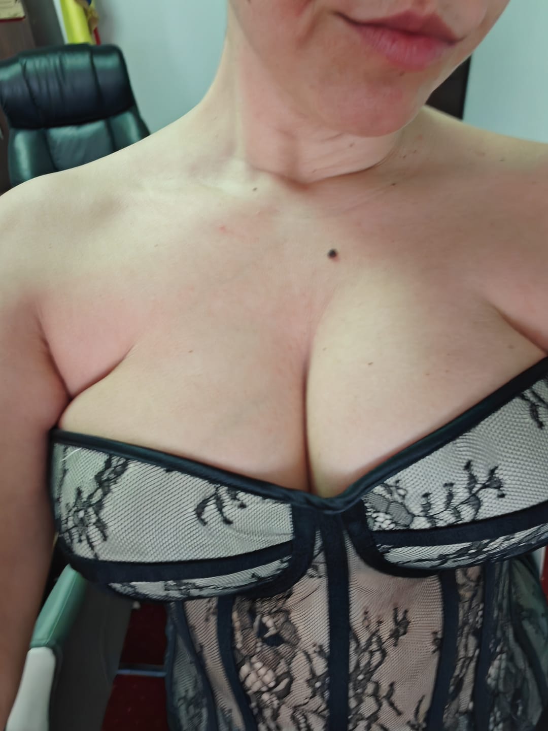 Customer photo review of Olivia corset