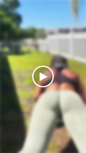 Customer video review of Olive Acid Wash Low V-Back Scrunch Butt Leggings