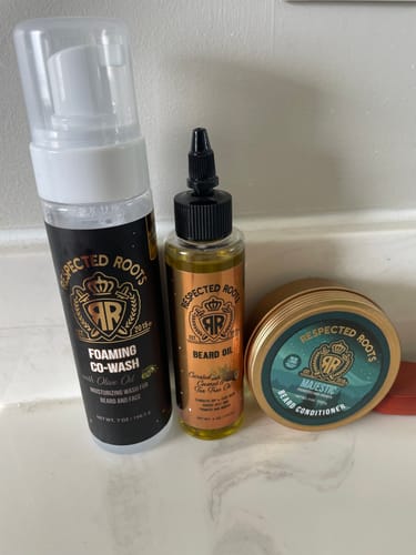 Customer photo review of Beard Care Kit