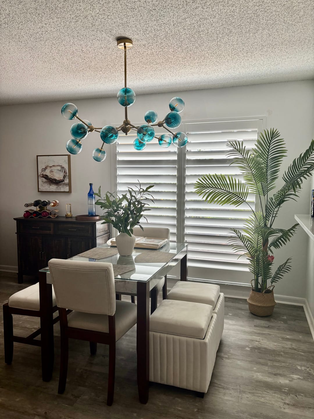 Customer photo review of 15-Light Blue Glass Globe Bubble Sputnik Branch Chandelier