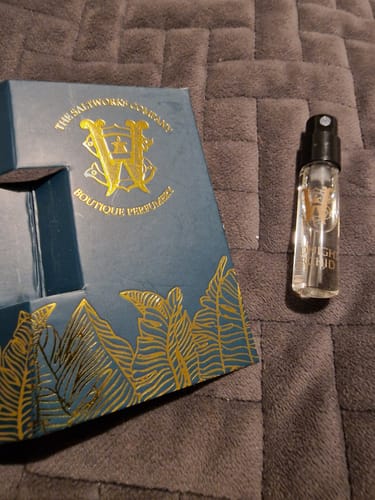 Customer photo review of Midnight Orchid