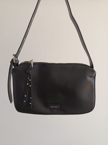 Reseña con foto de un cliente sobre Cartera De Hombro Boho