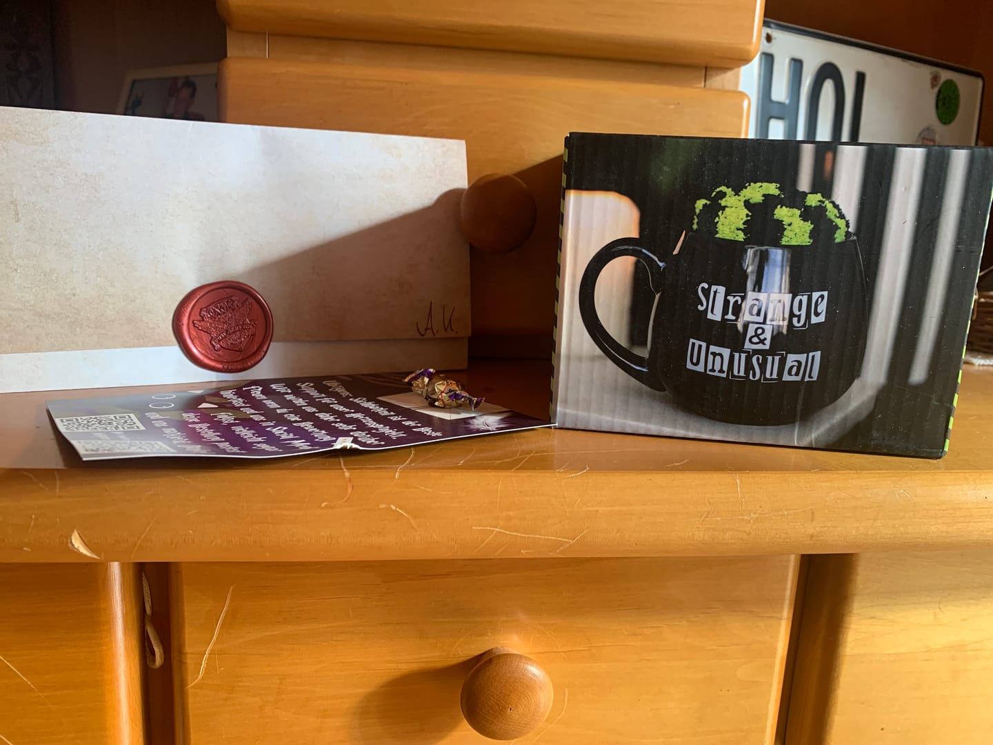Customer photo review of Strange & Unusual Tasse mit gestreiften Socken – Geschenkset