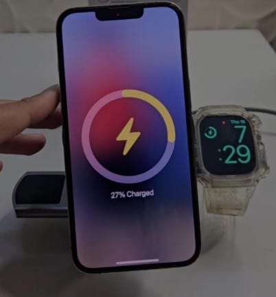 Customer photo review of Halo MagSafe 3 in 1 Wireless Charging Station Qi2