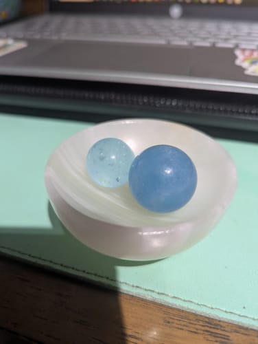 Customer photo review of KIKICRYSTAL Claim Sale For 0226