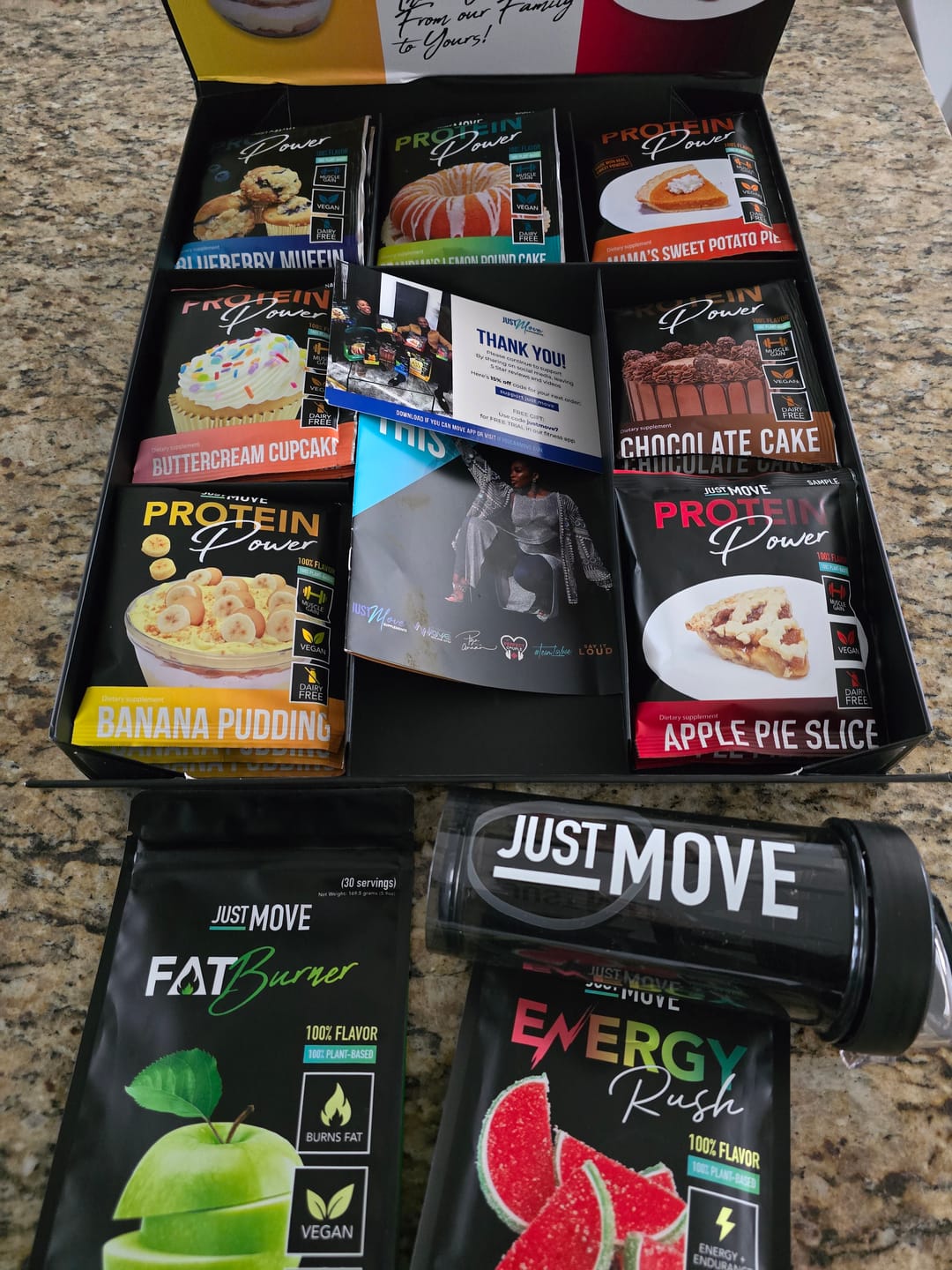 Customer photo review of The BLACK BOX - Assortment Box with FREE Shaker Cup